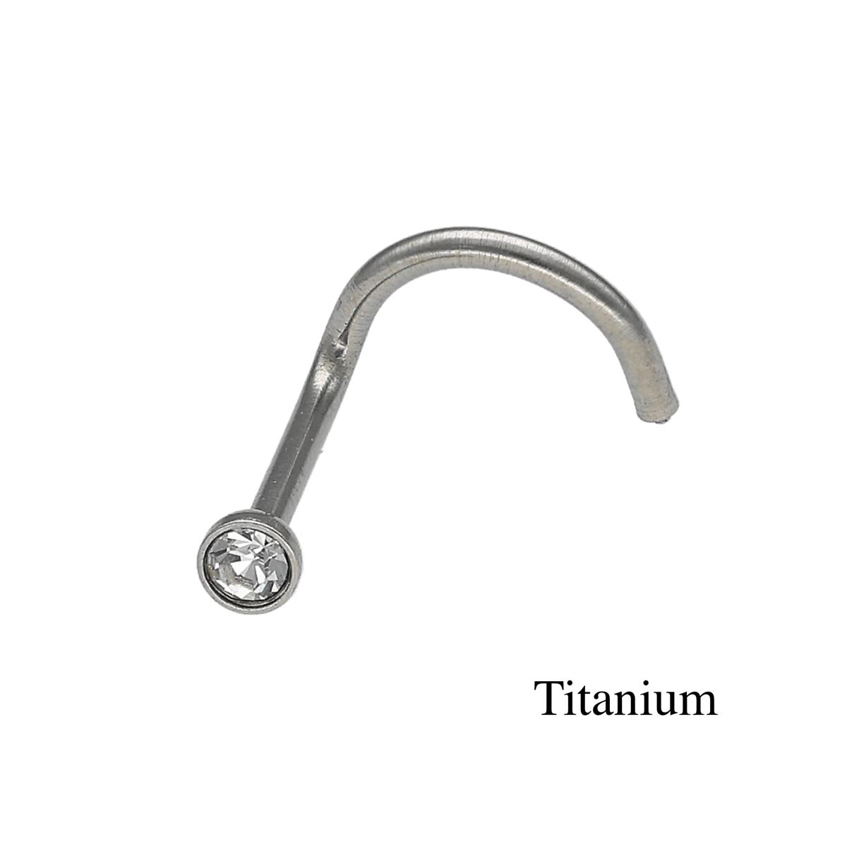 Neuspiercing in titanium F136 met een kromming en gezet wit kristal